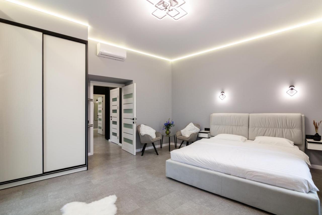 Two Bedrooms 13 Shpytalna Street Liov Exterior foto